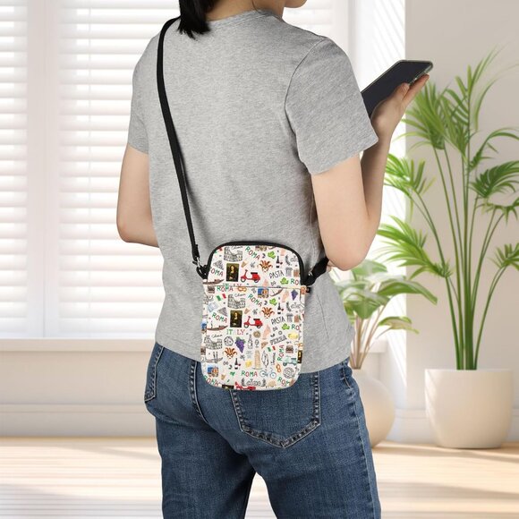 Versatile Women's Italian Crossbody Purse with Zipper Closure & Large Capacity - Picture 6 of 7